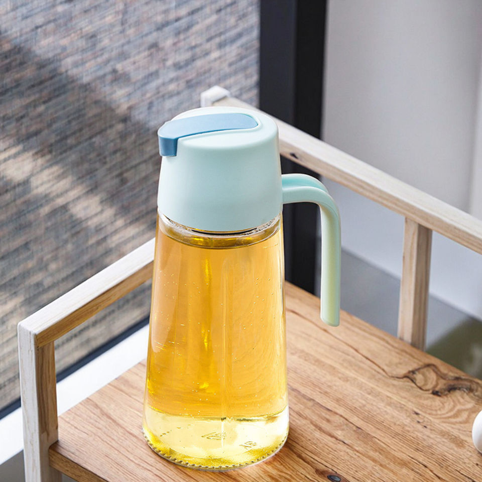 OIL BOTTLE PLASTIC HANDLE 1PCS  23122 I H2420-0701
