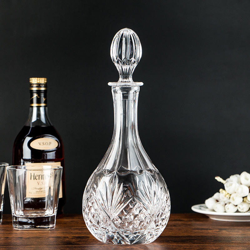 DECANTER YU 830ML 1 PCS BOX PACK  23024 I Y013