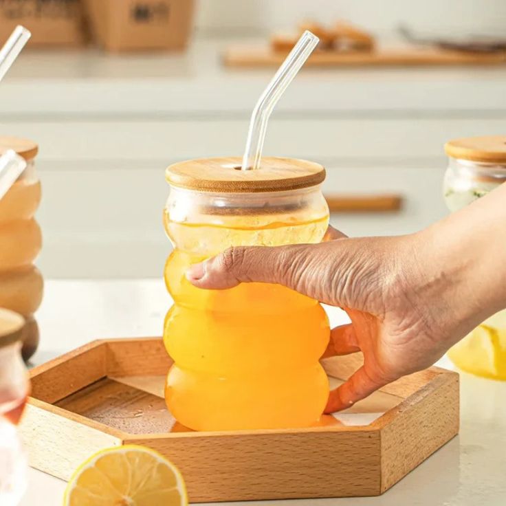 Sipper Tumbler Wooden Lid 500ml